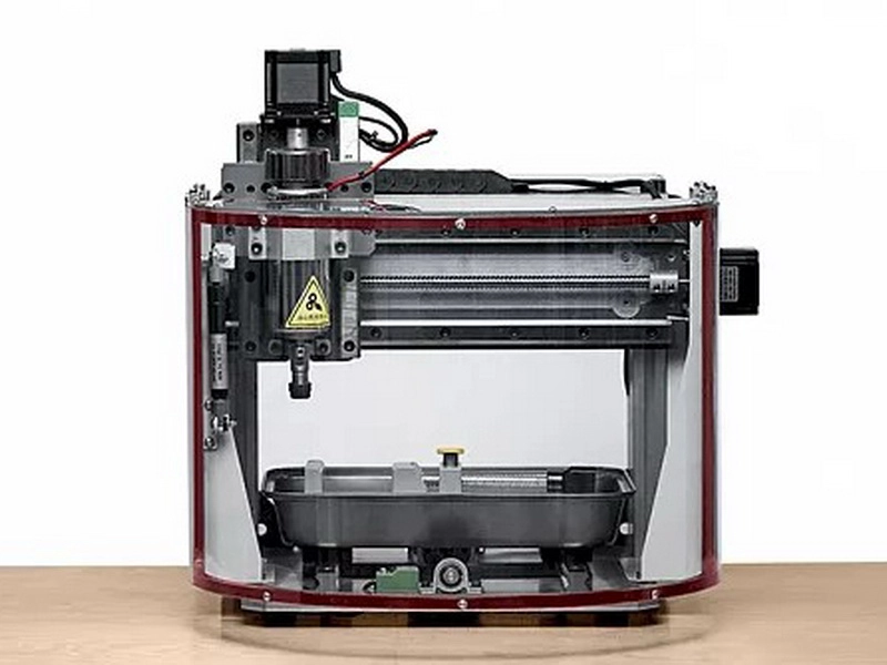 Фрезерно-гравировальный Униматик ЮМ-Гравер настольный
