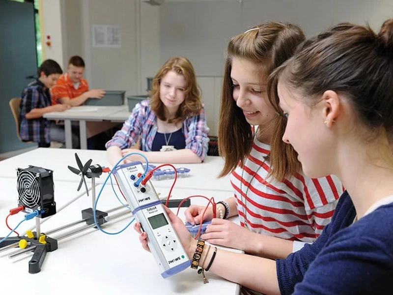 Лабораторный набор по физике ЭДГ-15226 с датчиками