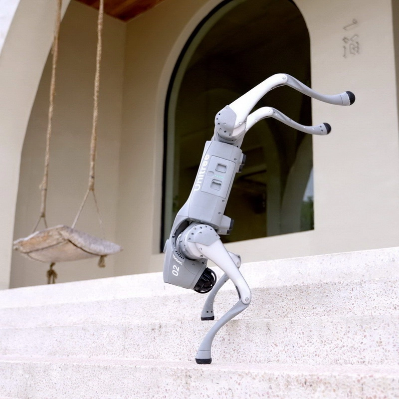 Бионический робот Unitree Go2 Air, длина 70 см