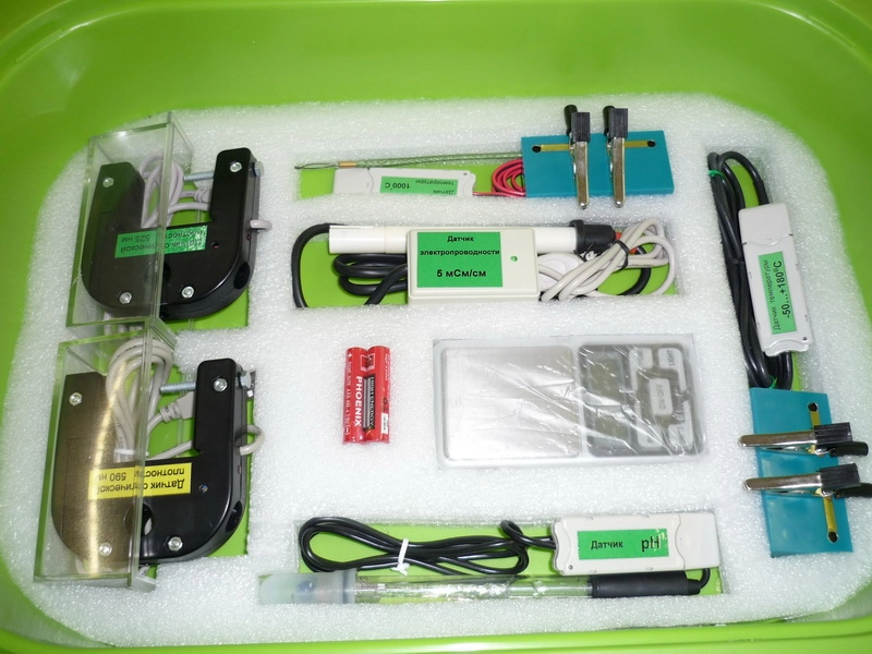 ЛМК-129: цифровая химлаборатория для профильных занятий