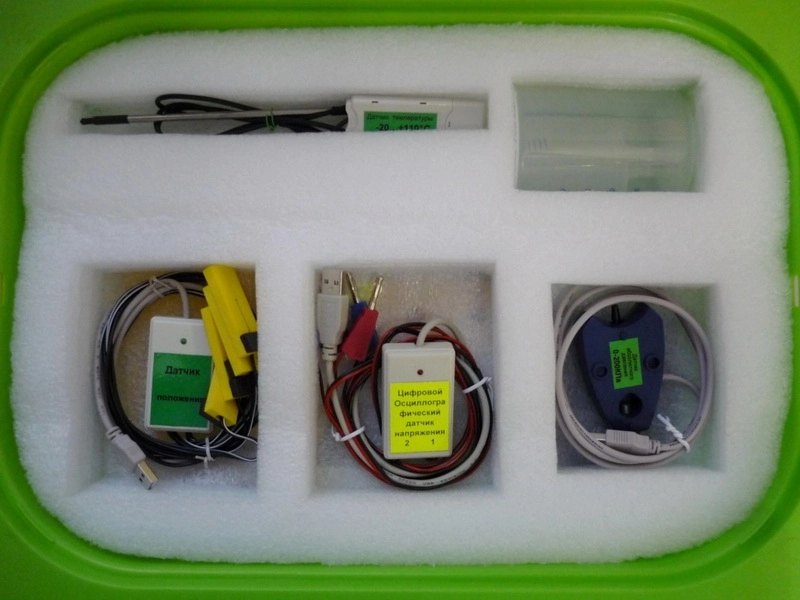 Цифровая лаборатория по физике (базовый уровень), с датчиками USB