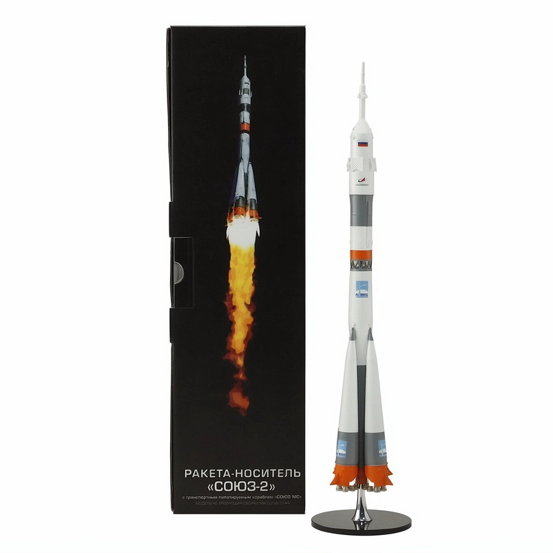Ракета-Носитель Союз Пилотируемый М1:144
