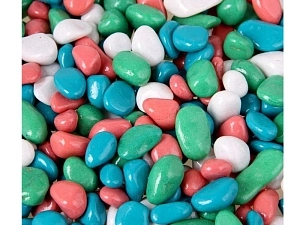 Цветной декоративный грунт фр. 8–12 мм