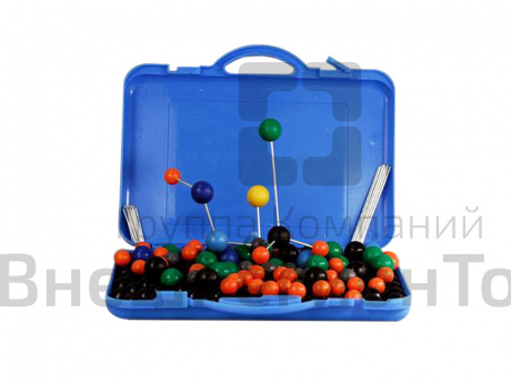 Комплект моделей атомов для составления молекул со стержнями.