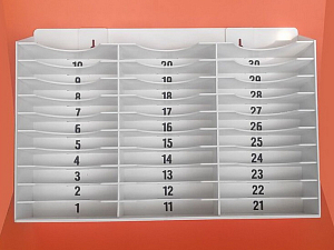 Шкаф-полка для смартфонов (настенный/настольный)