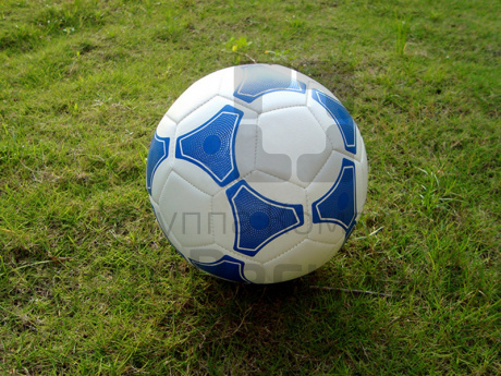 Мяч футбольный звенящий, размер 5, окружность 69 см.