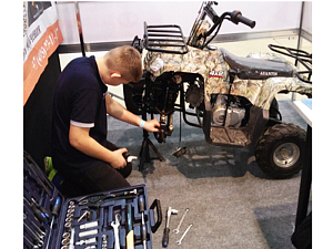 Конструктор «Автоделкин» — самоходный квадроцикл