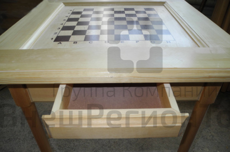 Шахматный стол с фигурами и ящиком 720х720х720 мм.
