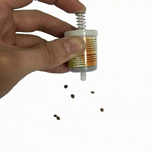 Прибор для сбора семян и мелких насекомых