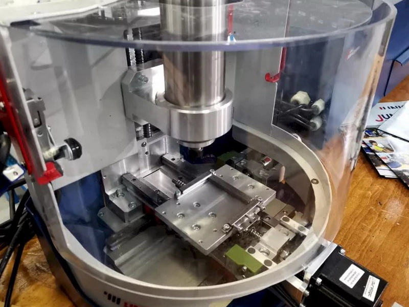 ЧПУ-фрезер Униматик ЮМ-Ф (вертикальный)