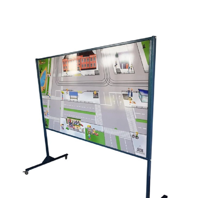 Мобильная магнитная доска "Дорожное движение" на стойках 1,7×1,0 м