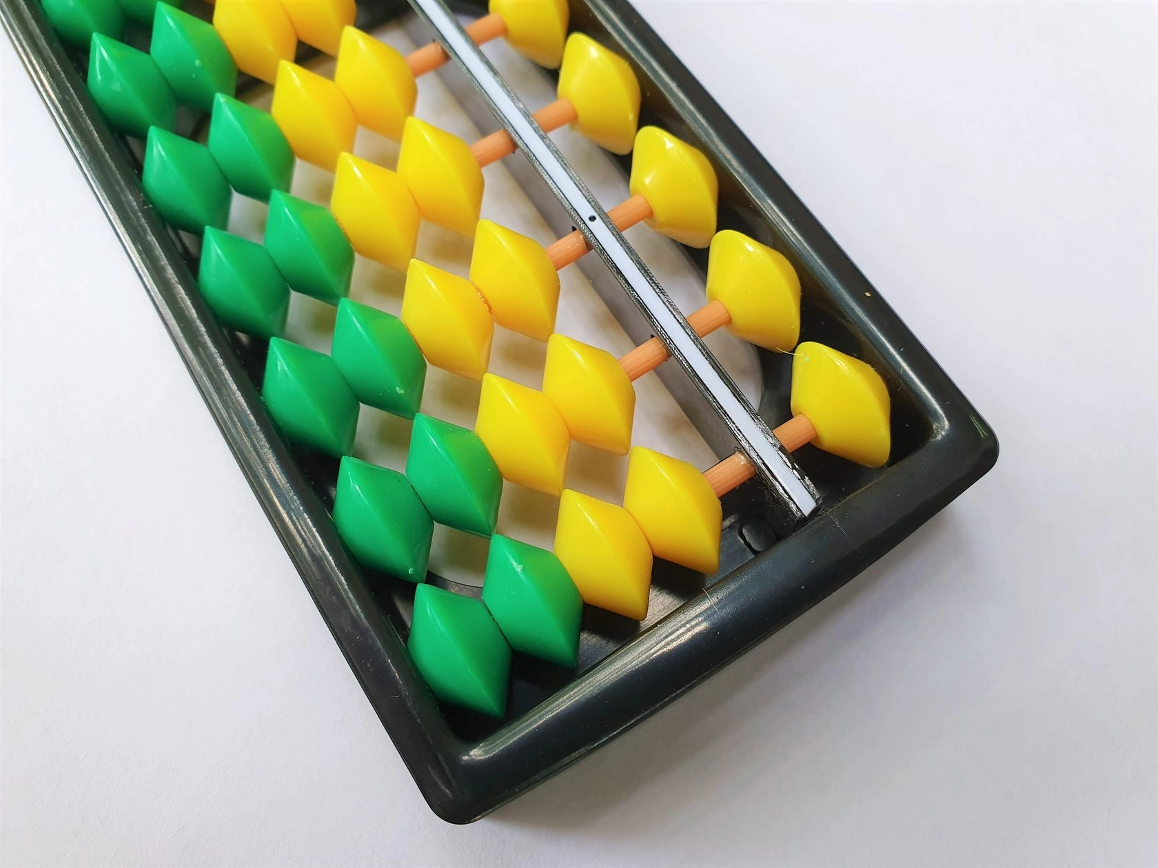 Счёты 13-разрядные жёлто-зелёный