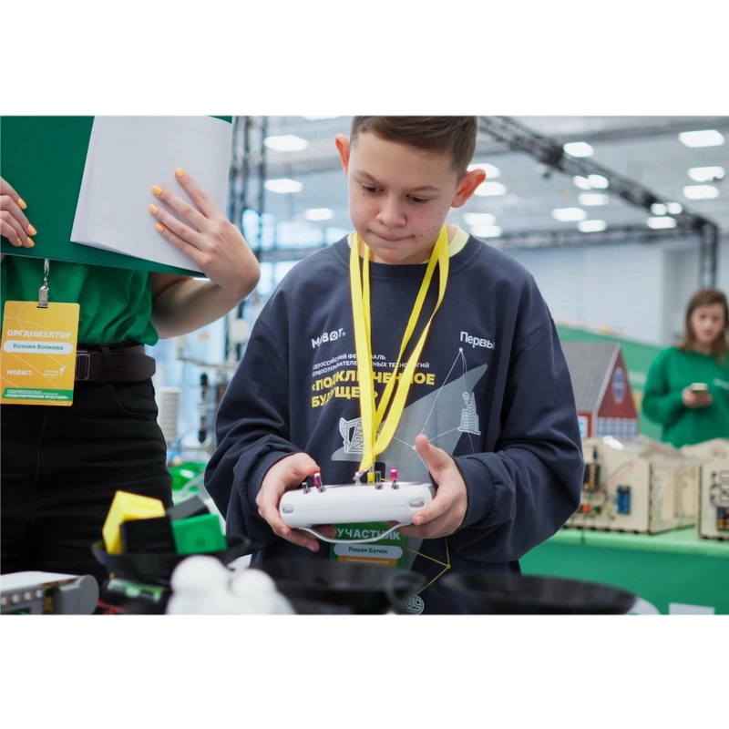 Педагогический полигон "Умное производство" с DOBOT MG400