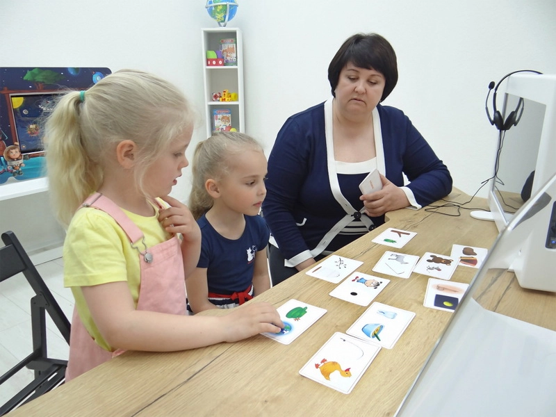 Профессиональный стол ALMA START для психолога