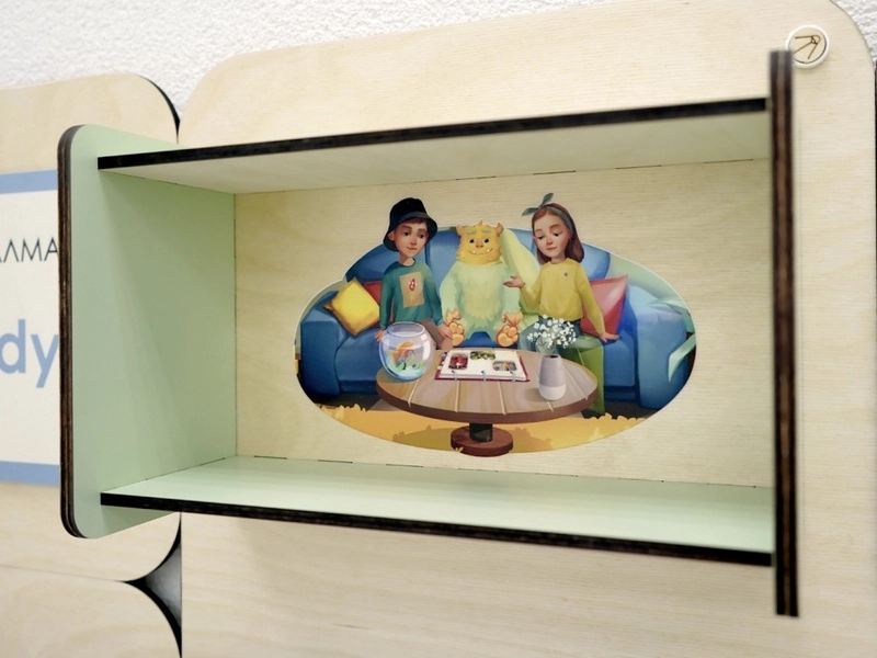 Настенная панель English Buddy — 4 интерактивных модуля