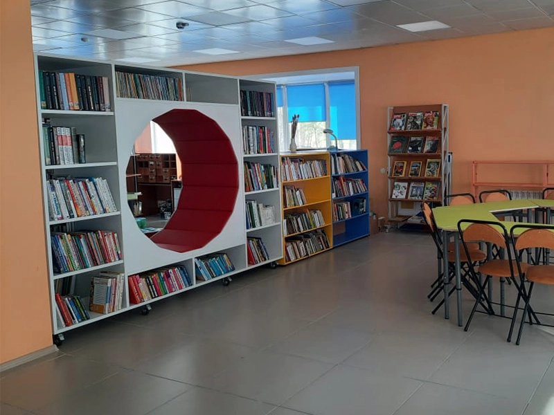 Двухсторонний стеллаж "Иллюминатор" 260×80×210 см