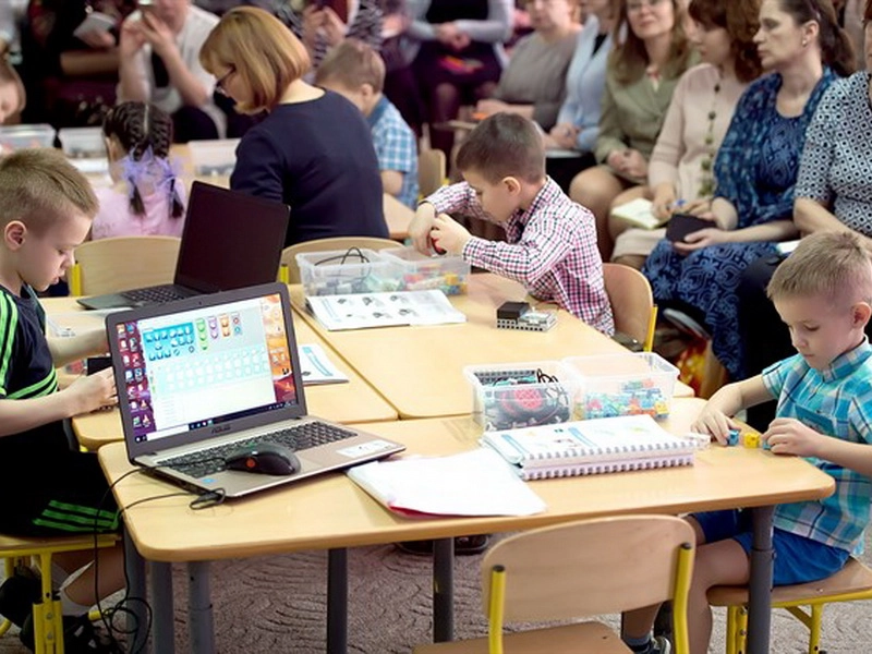 Азбука робототехники на контроллере Studuino