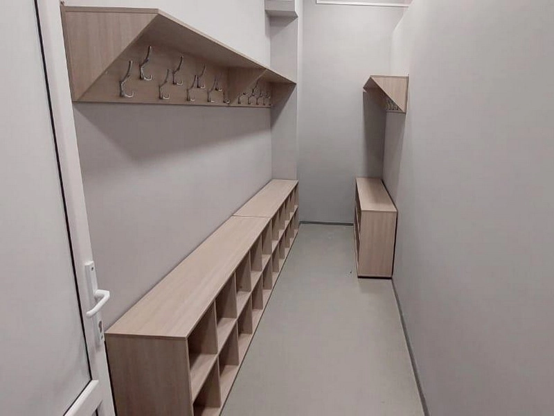 Гардеробная система KRT-01 для нестандартных помещений