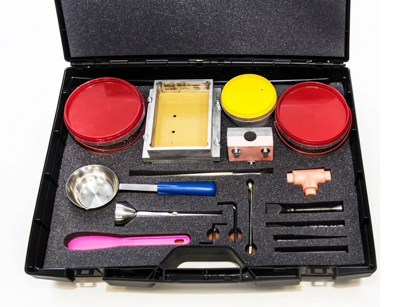 Комплект для обучения литейному производству ДИС-050