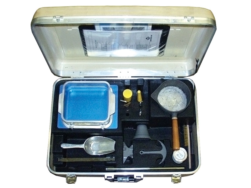 Комплект для обучения литейному производству ДИС-050