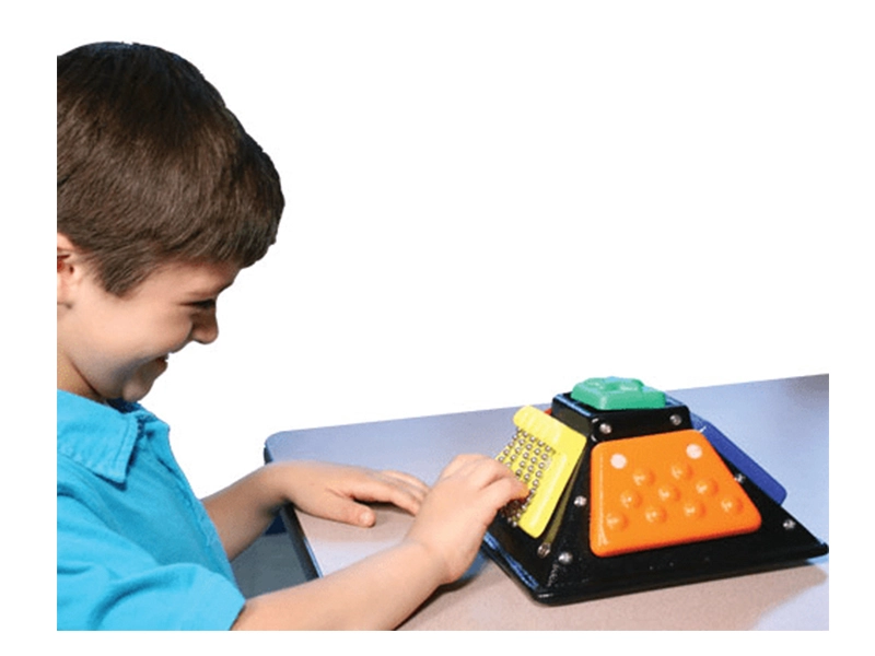 Развивающий центр настольный с вибрацией и записью