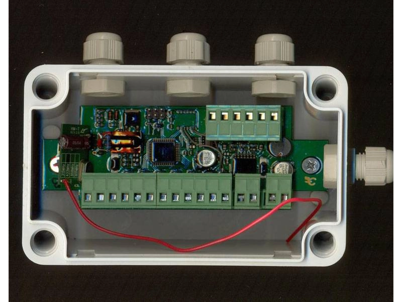 Влагозащищённый контроллер светофора ЗАР-А1044 IP65