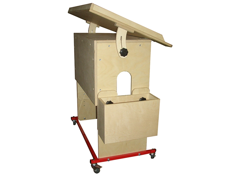 Парта-стол на колёсах с регулировкой наклона