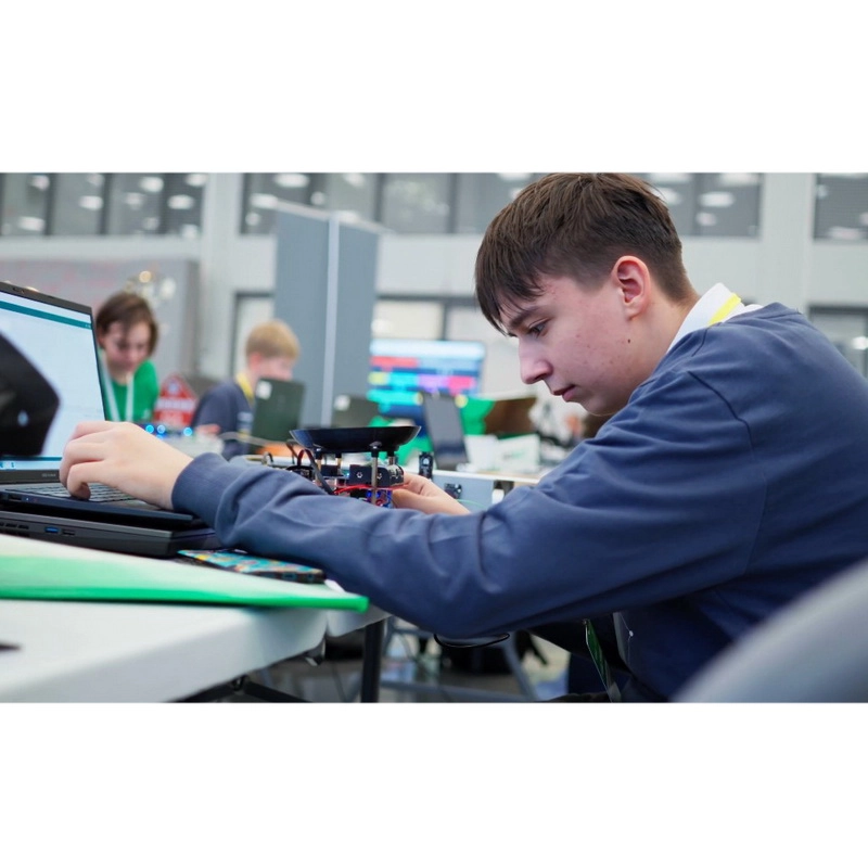 Педагогический полигон "Умное производство" с DOBOT MG400