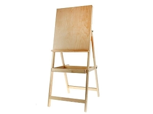 Деревянный мольберт «Хлопушка» с полочкой