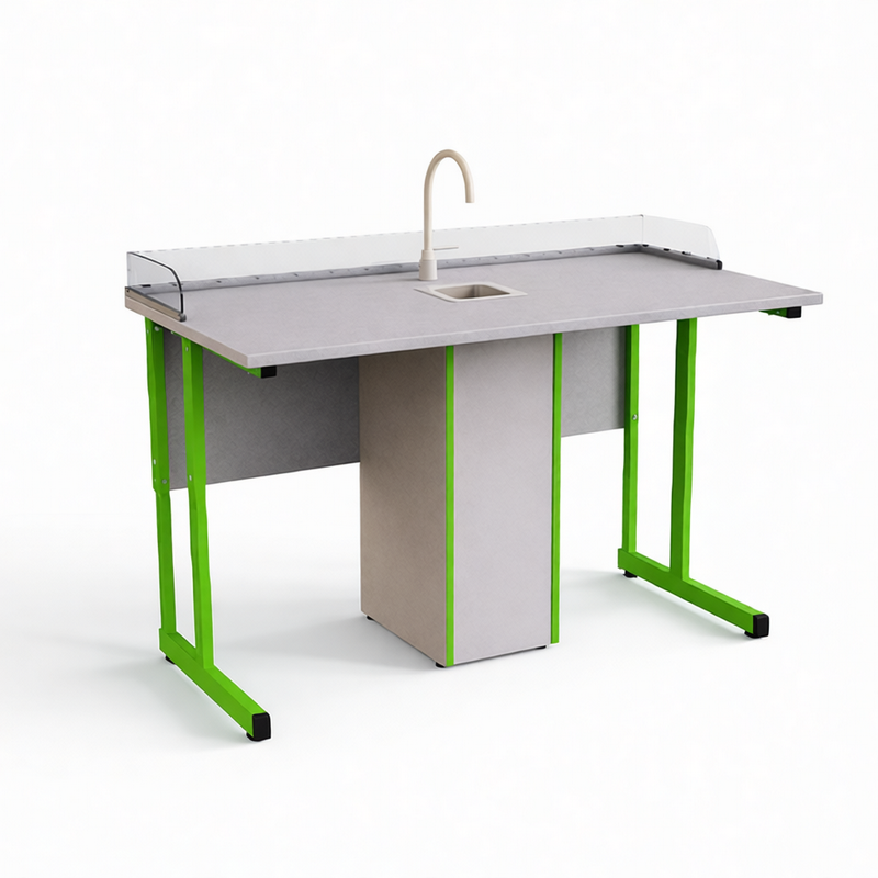 Ученический стол на прямоугольной трубе с оргстеклом