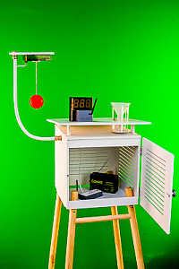 Цифровая лаборатория «Школьная метеостанция» (метеобудка с комплектом датчиков)