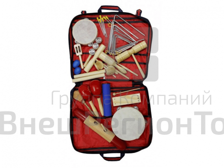 Перкуссионный набор из 21 предмета в сумке.