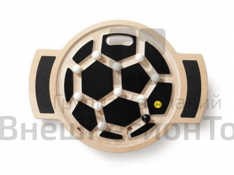 Доска-балансир с тремя шариками.