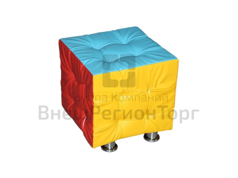 Пуф Кубик (с утяжкой) на хромированных ножках .