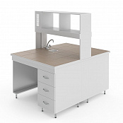 Лабораторный островной стол (двухсторонний, с защитным, химостойким и термостойким покрытием, надстольем, с подсветкой и электрическими розетками)