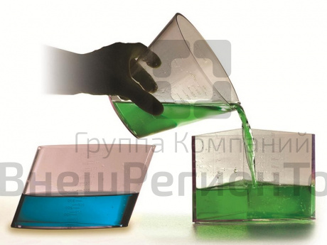 Дополнительные емкости к набору для измерения объема геометрических тел.