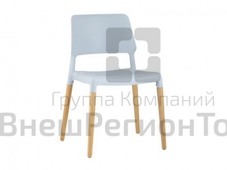 Стул серо-голубой с деревян. ножками.