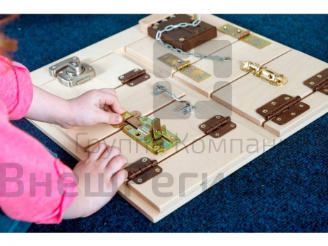 Тактильная панель с замочками 400х400 мм.