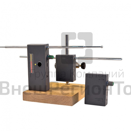 Комплект приборов для изучения принципов радиоприема и радиопередачи.