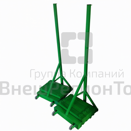 Cтойки для крепления бадминтонной сетки.
