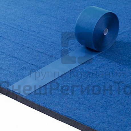 Ковер гимнастический.