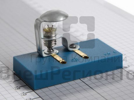 Лампа с колпачком 4,8В на подставке.