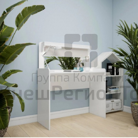 Логопедический стол.