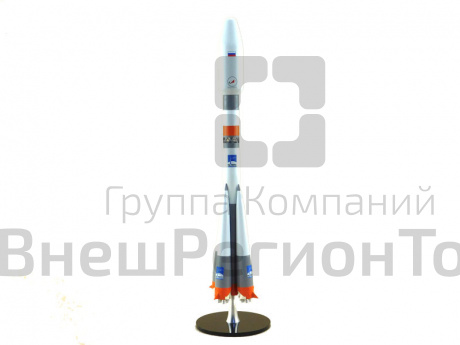 Модель Ракета-Носитель СОЮЗ Грузовой (М1:72).