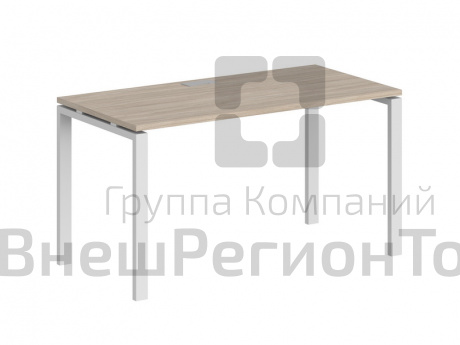 Стол для столовой.