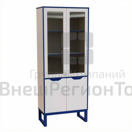 Шкаф со стеклом с низким закрытым фасадом.
