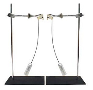 Пара электростатических маятников