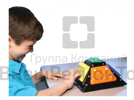 Настольный развивающий центр.