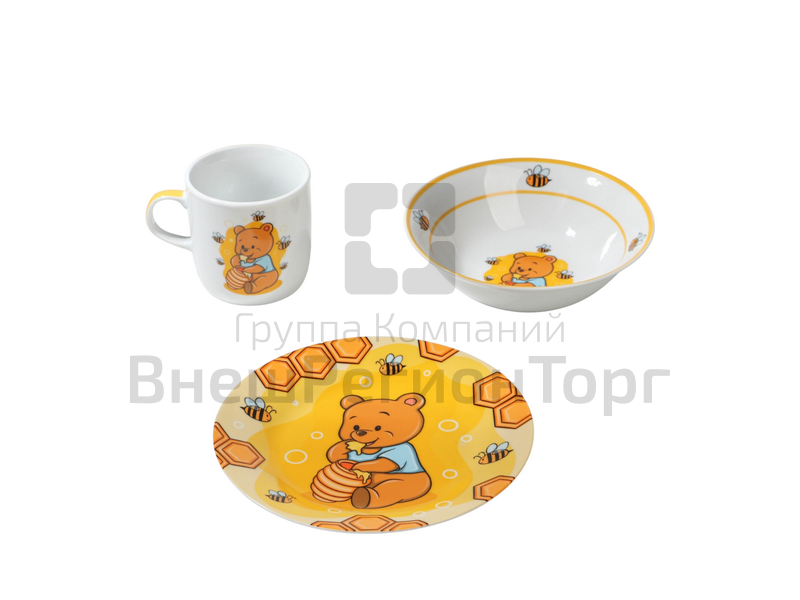 Комплект посуды и столовых приборов.